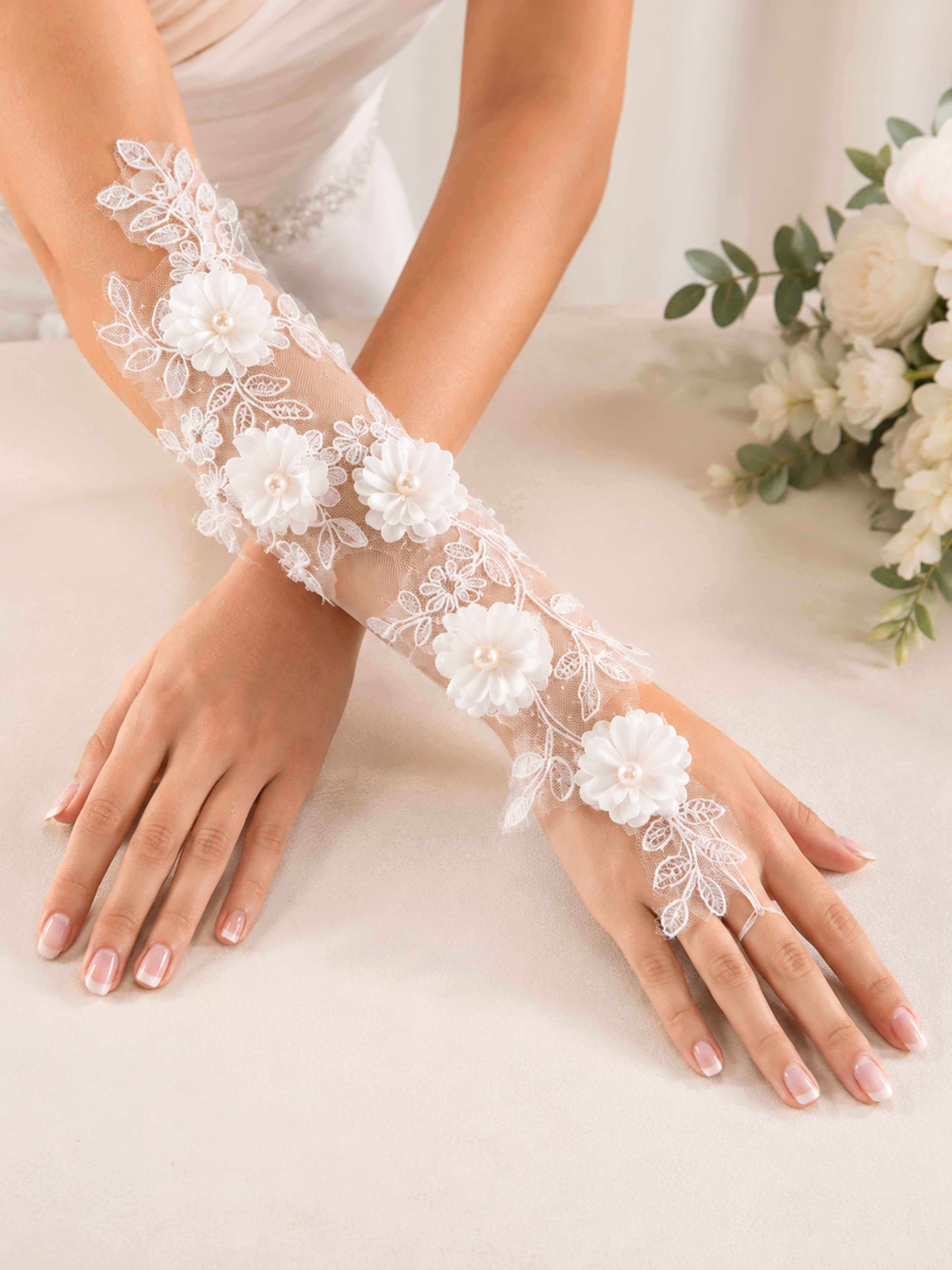 Gants De Mariée En Dentelle Florale 3D Avec Détails En Perles