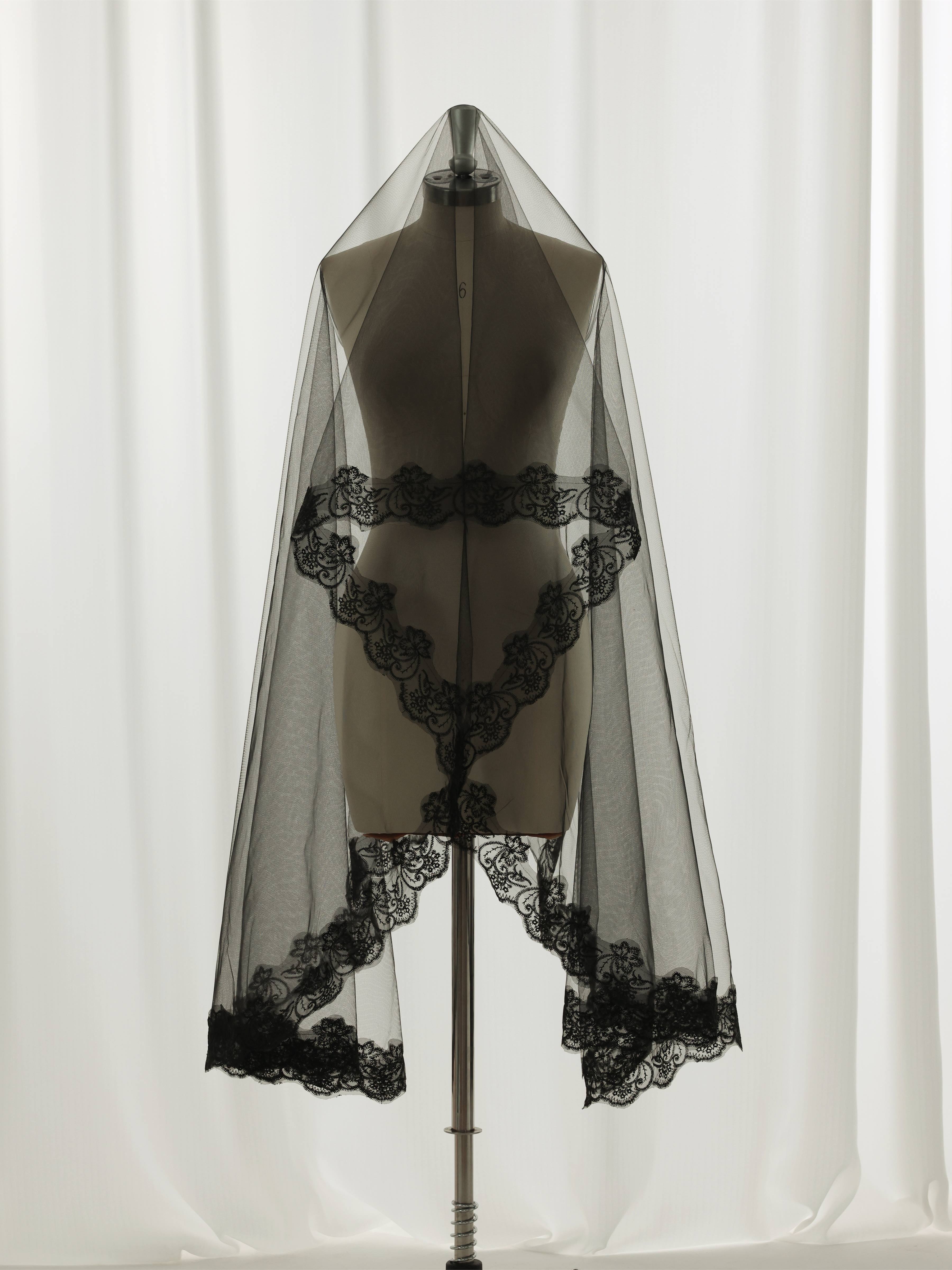 Voile De Mariée Long Mantille En Dentelle