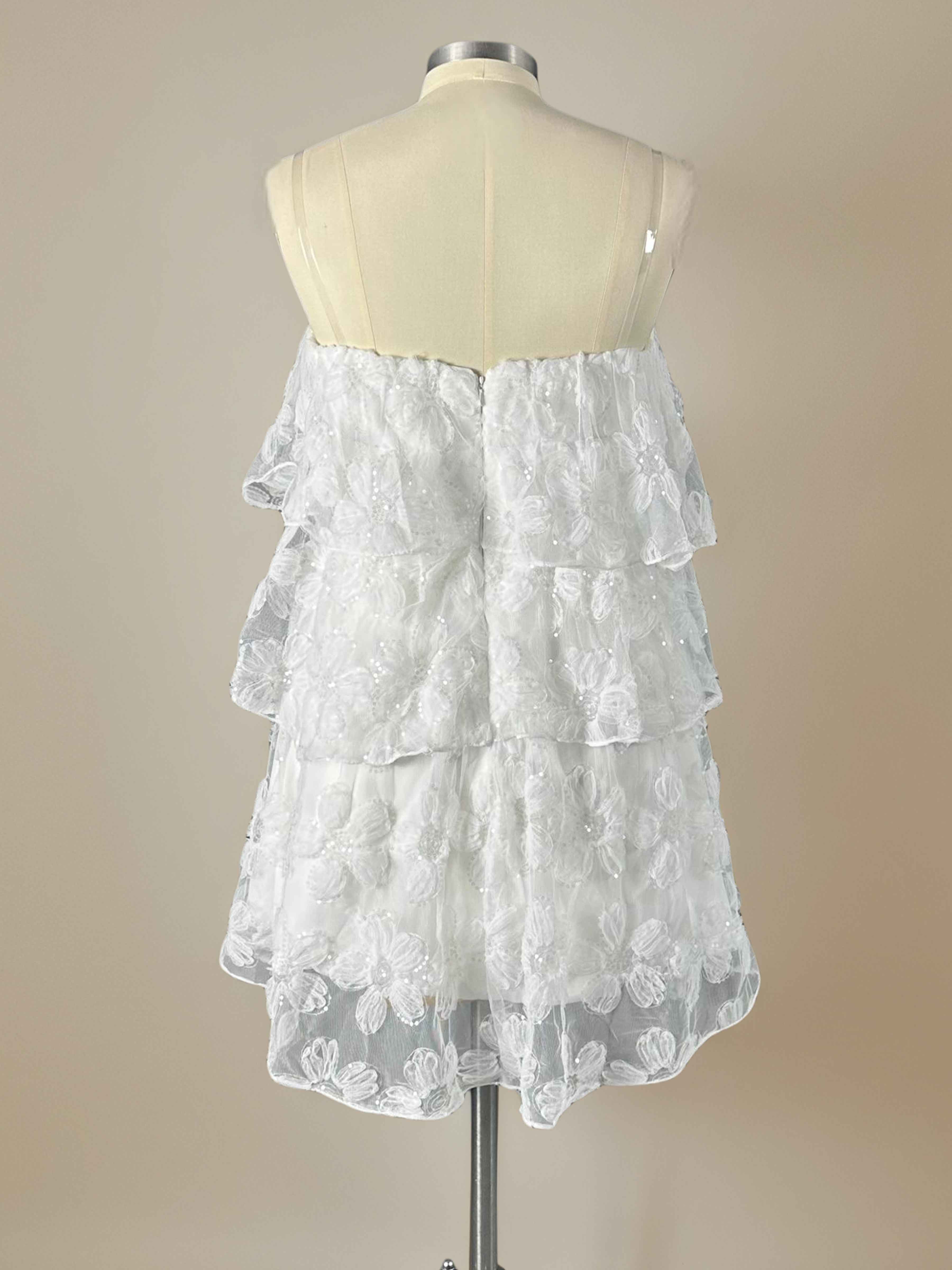 Robe Courte À Pailleté Appliqués Volants Sans Bretelles Ezra