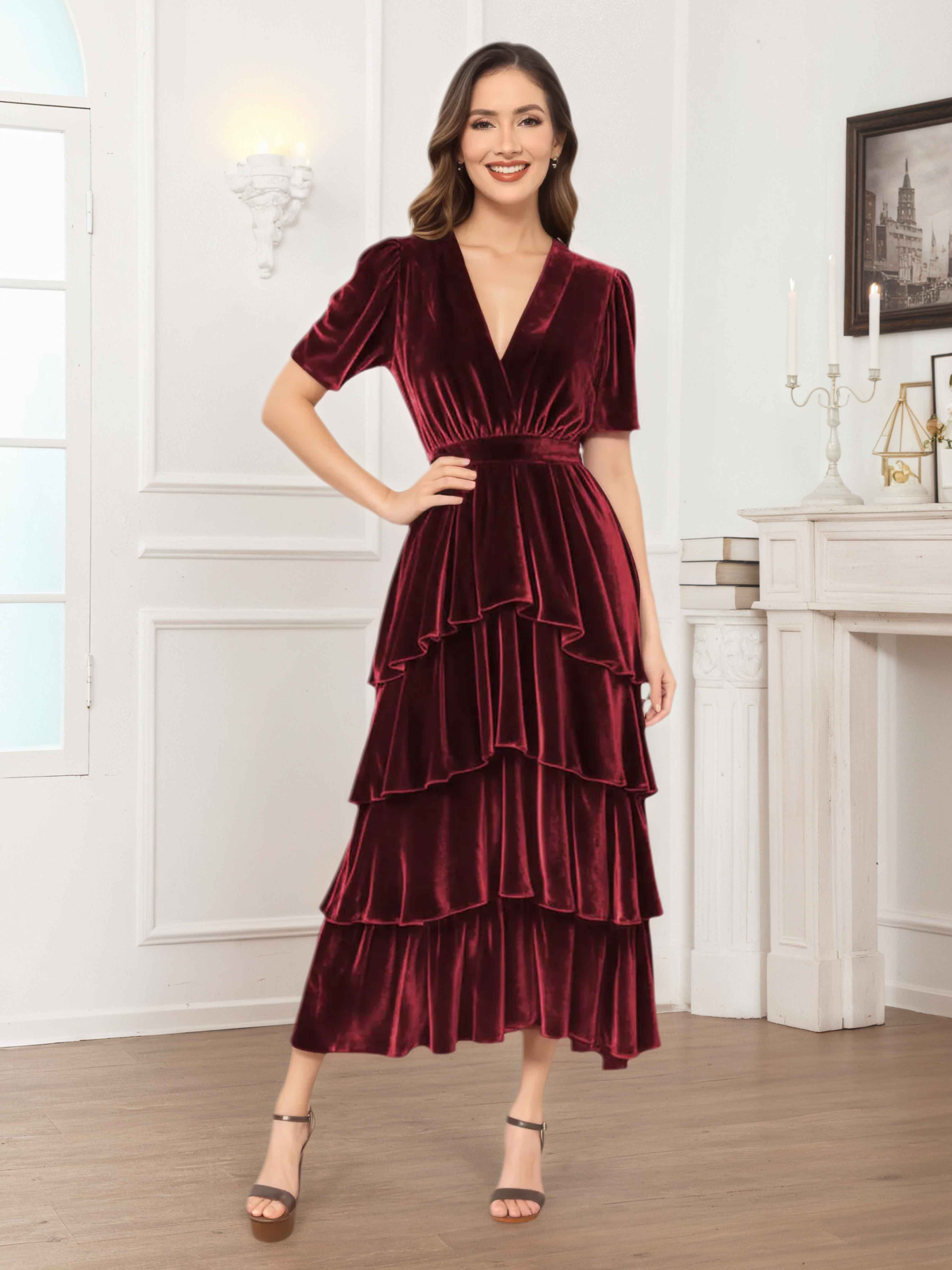 Robes De Demoiselle D'Honneur En Velours À Sans âge A-ligne Col V Manches Courtes Caelia