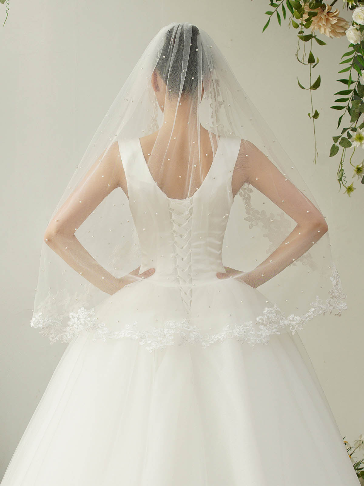 Voile De Mariée En Tulle Bordé De Dentelle Élégant Avec Perles