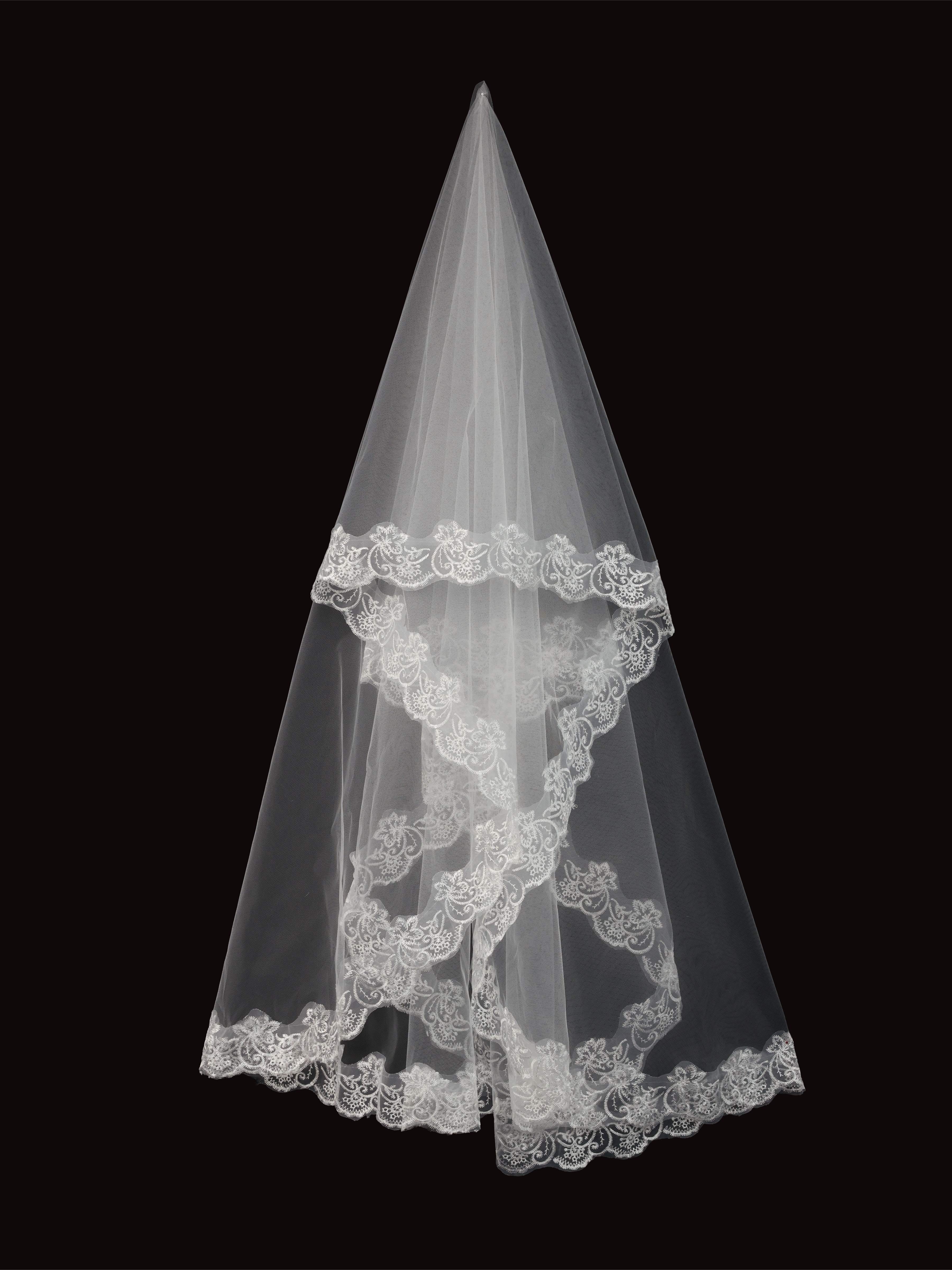 Voile De Mariée En Dentelle Avec Bordure Florale