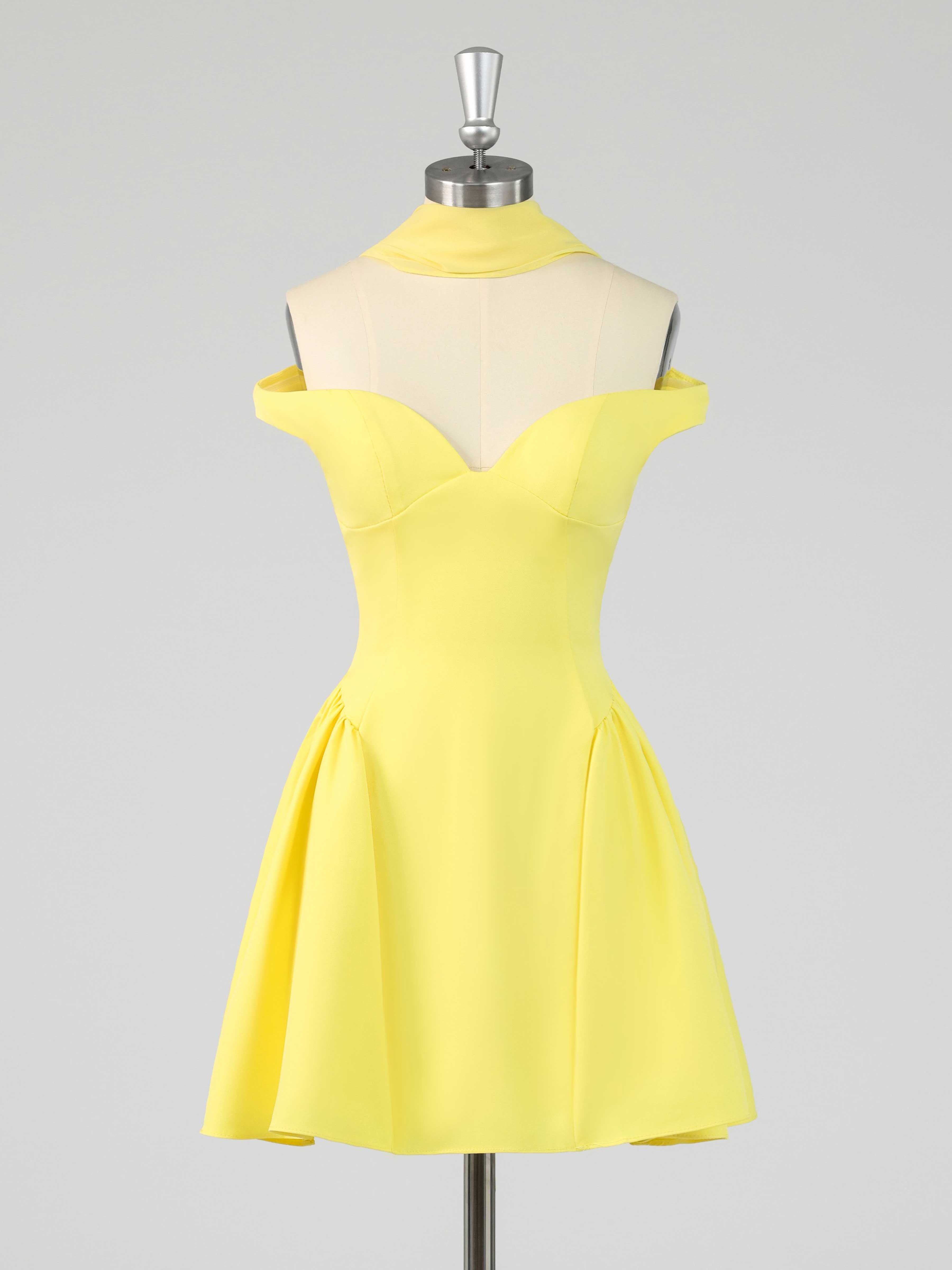 Robes De Soirée Courtes Mignonnes à Manches Courtes Et Coupe A-Ligne
