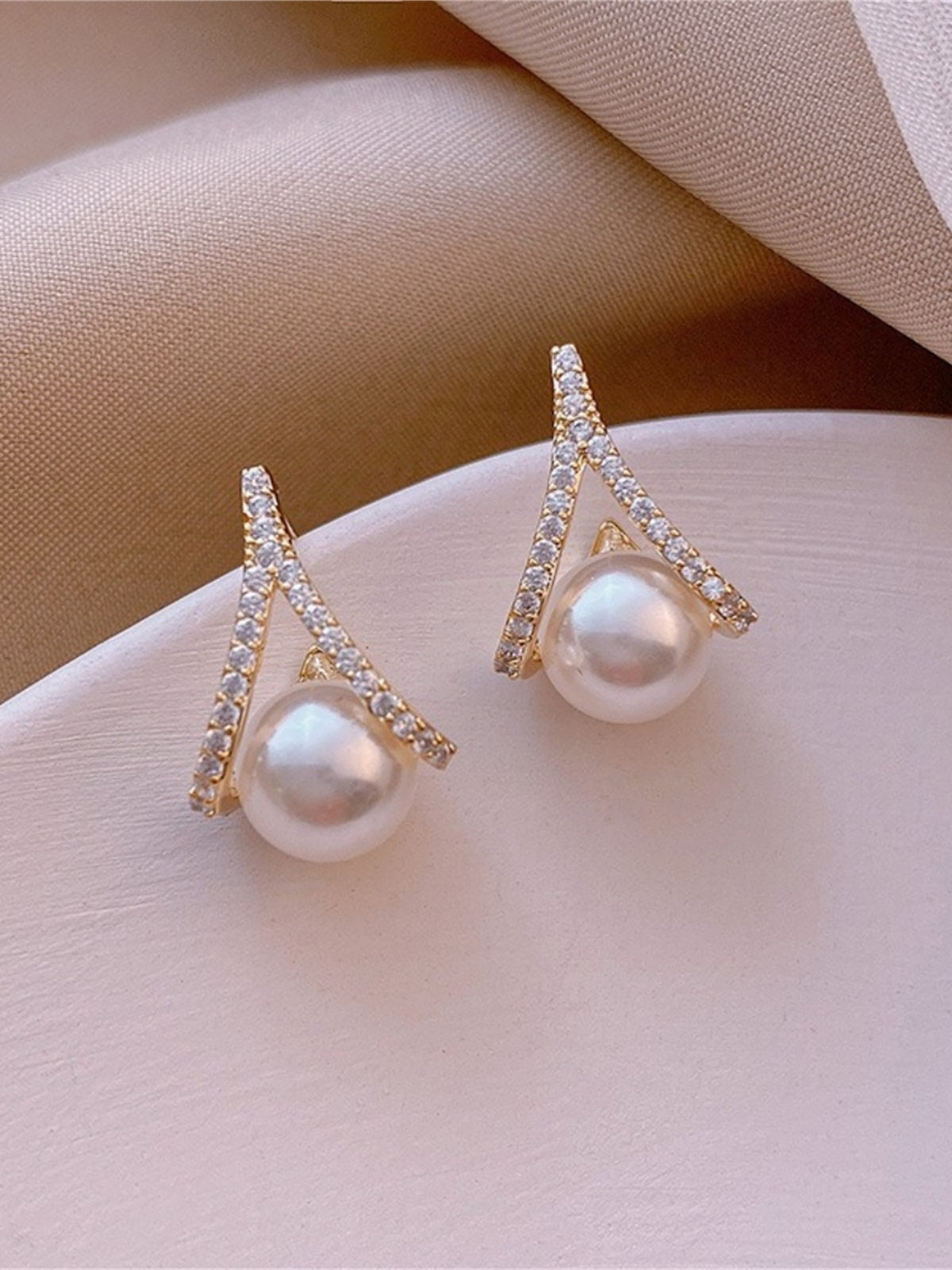 Boucles D'Oreilles Puces De Mariée En Perles Et Cristal