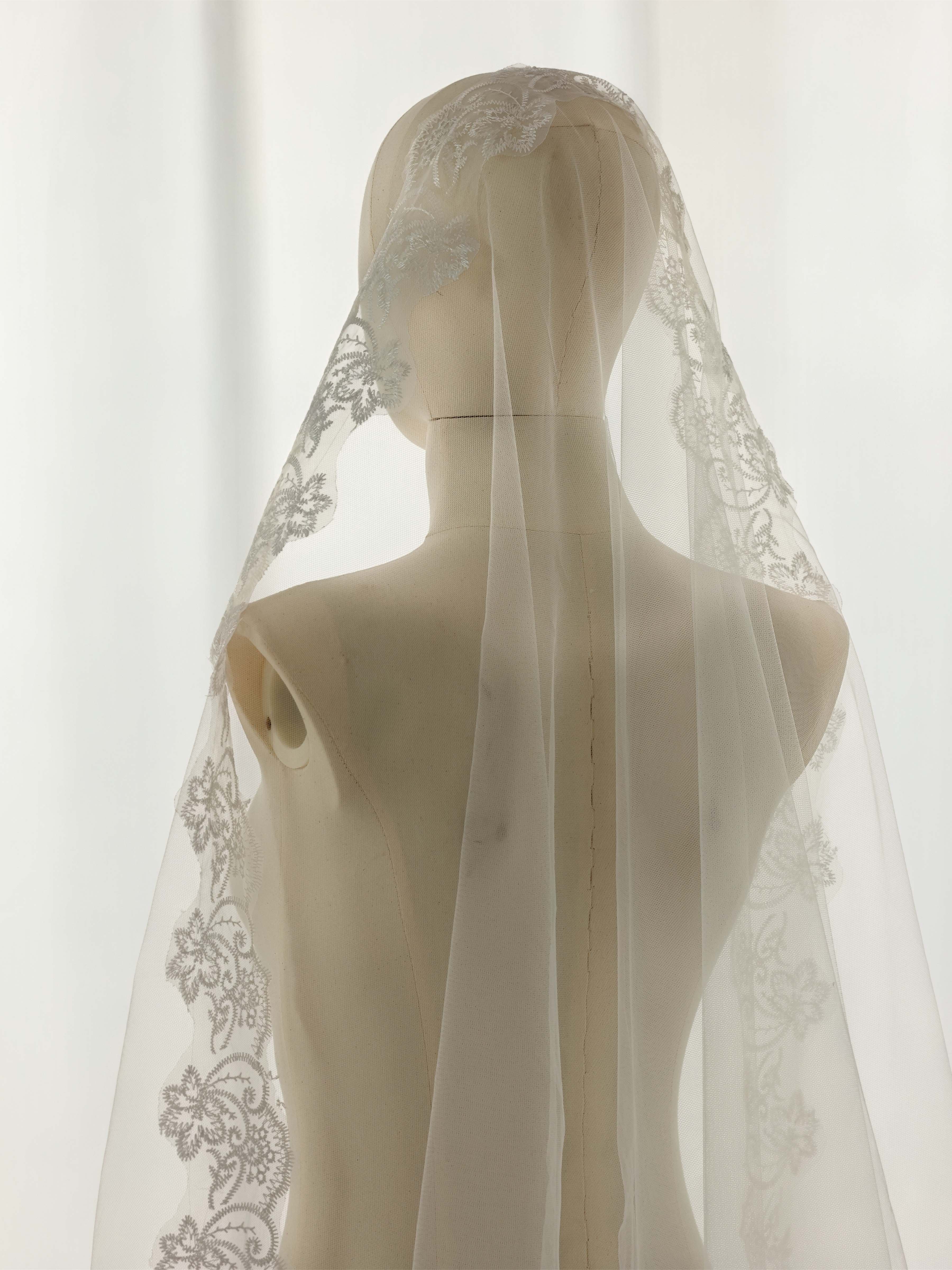 Voile De Mariée Mantille En Dentelle