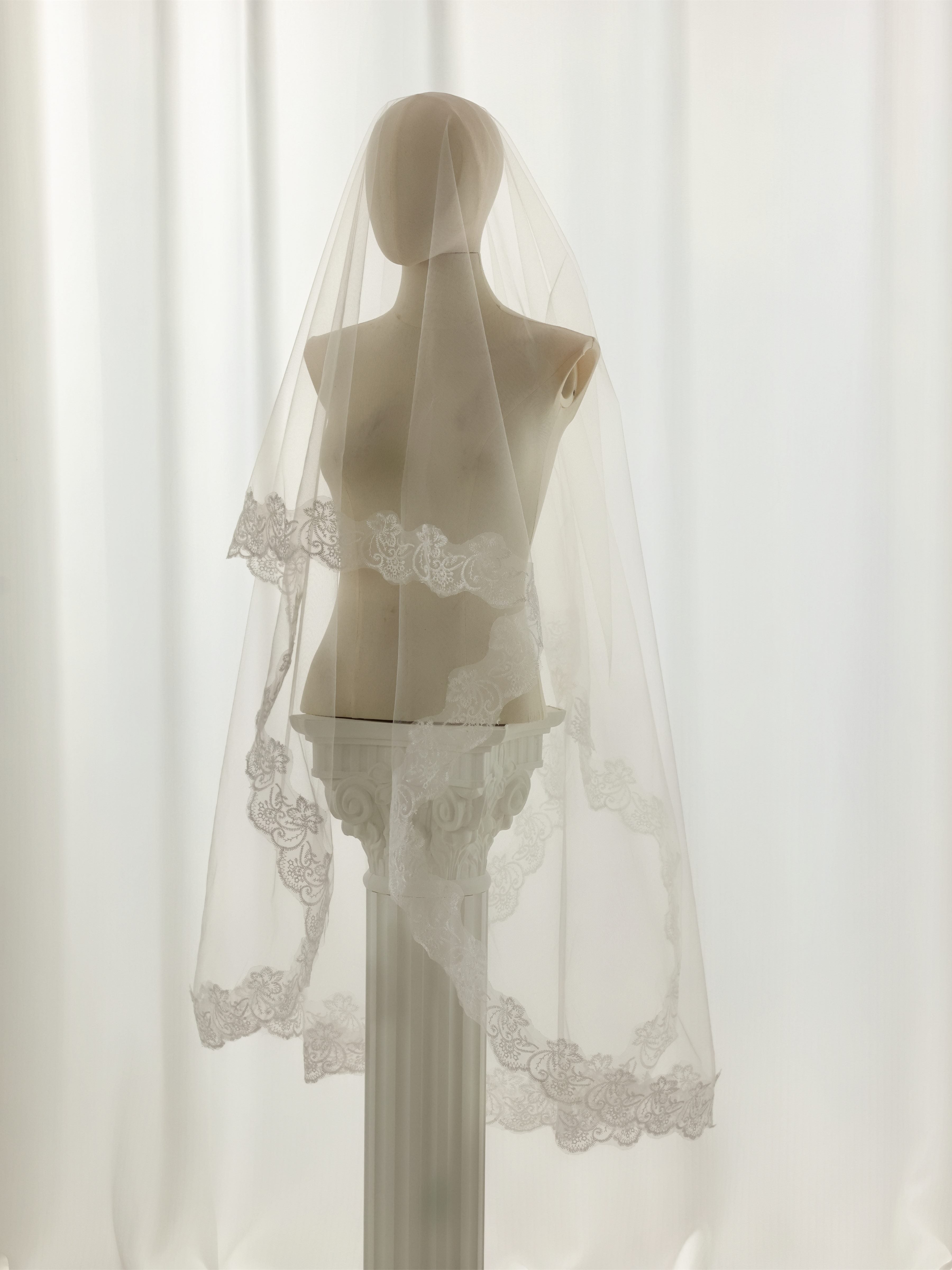 Voile De Mariée Mantille En Dentelle