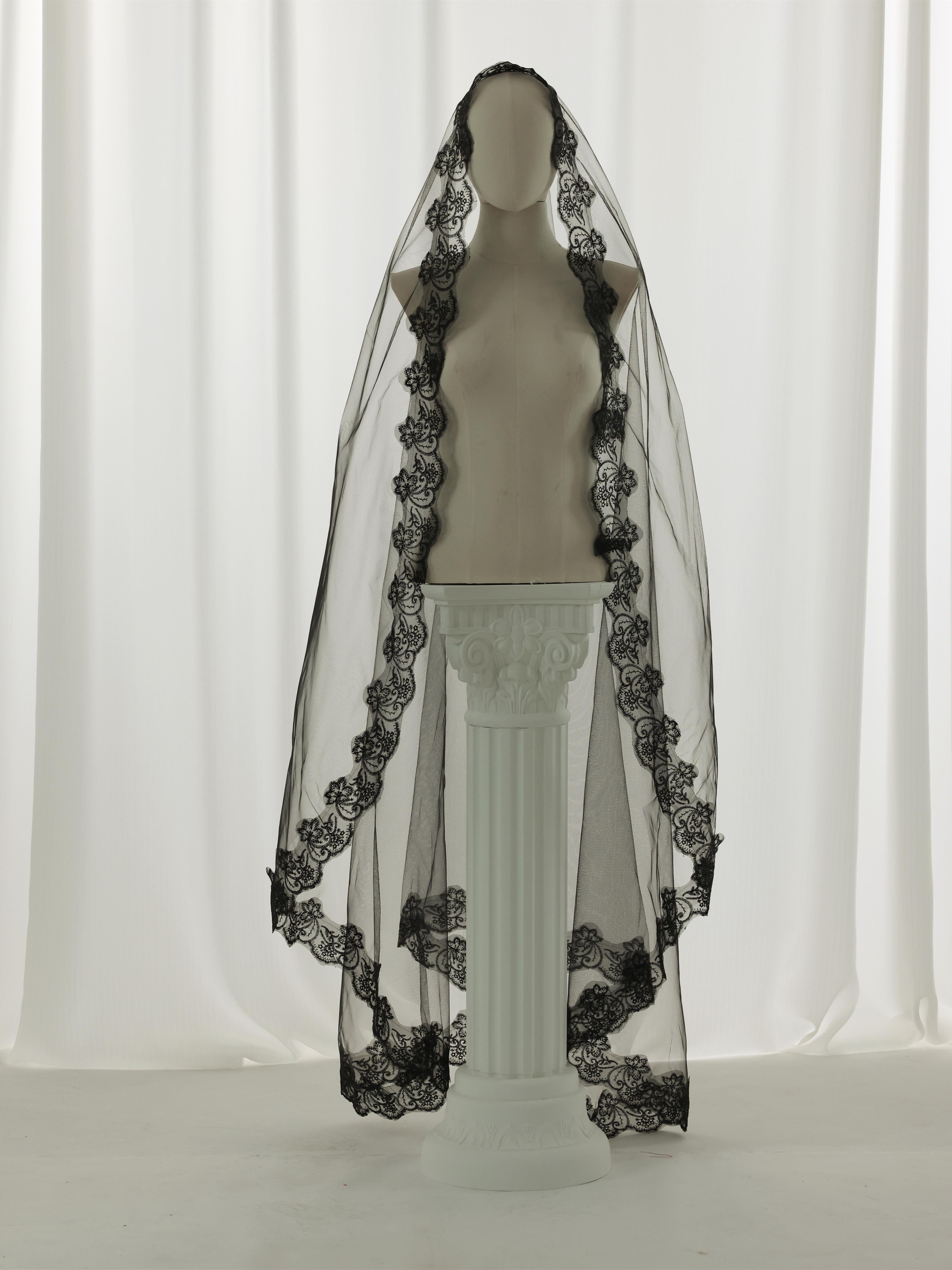 Voile De Mariée Long Mantille En Dentelle