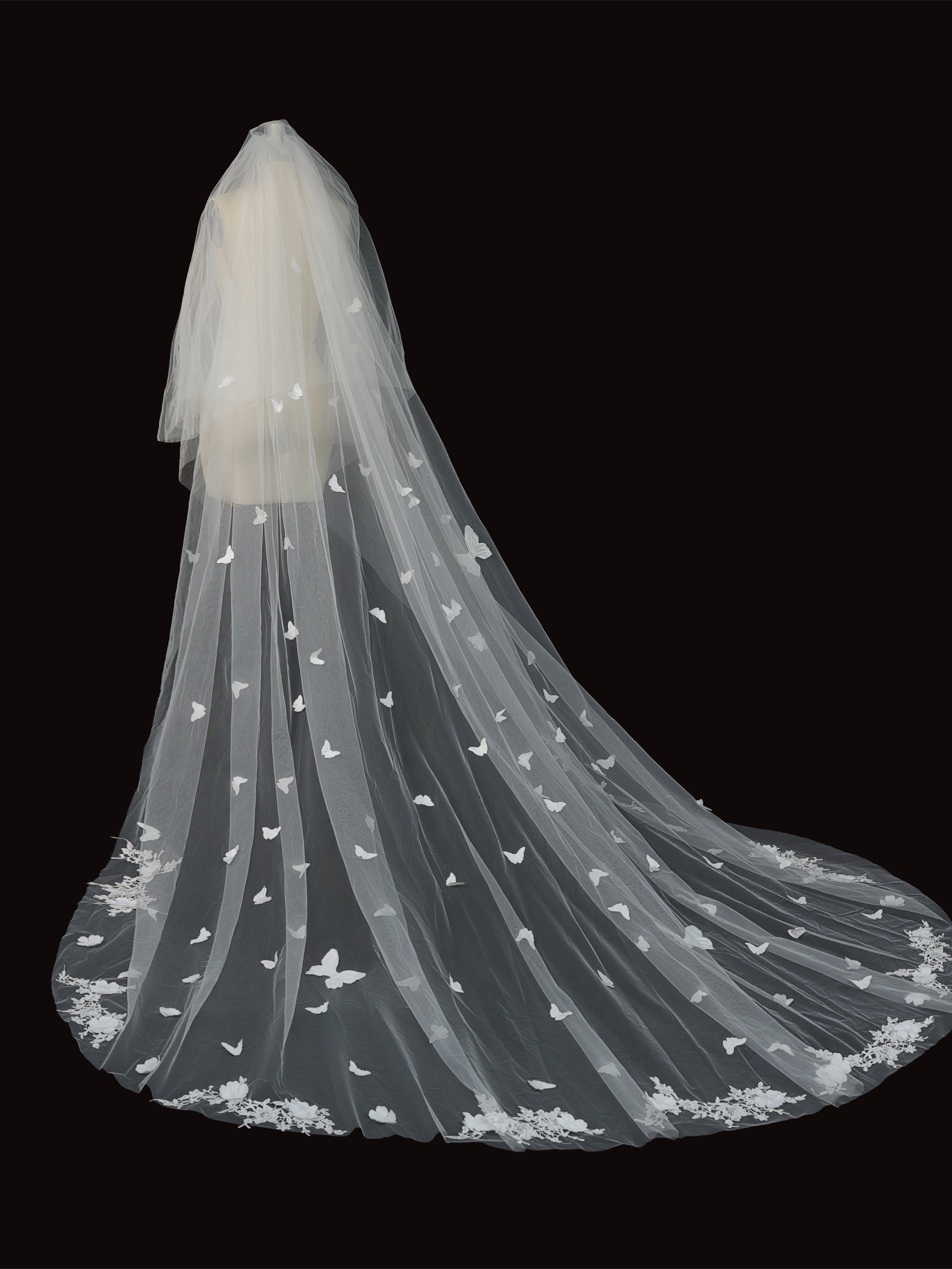 Voile De Mariée Long Orné De Papillons