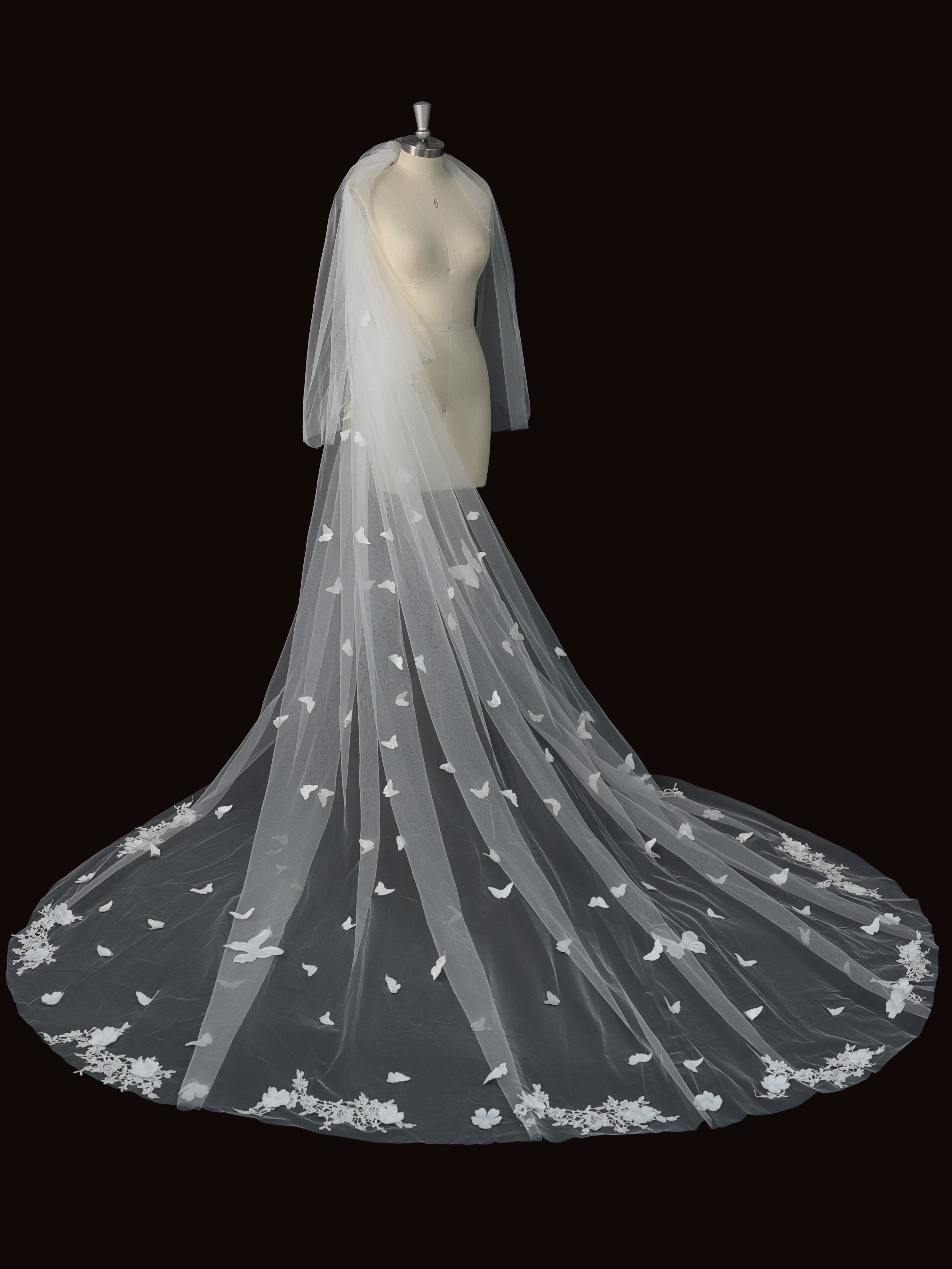 Voile De Mariée Long Orné De Papillons