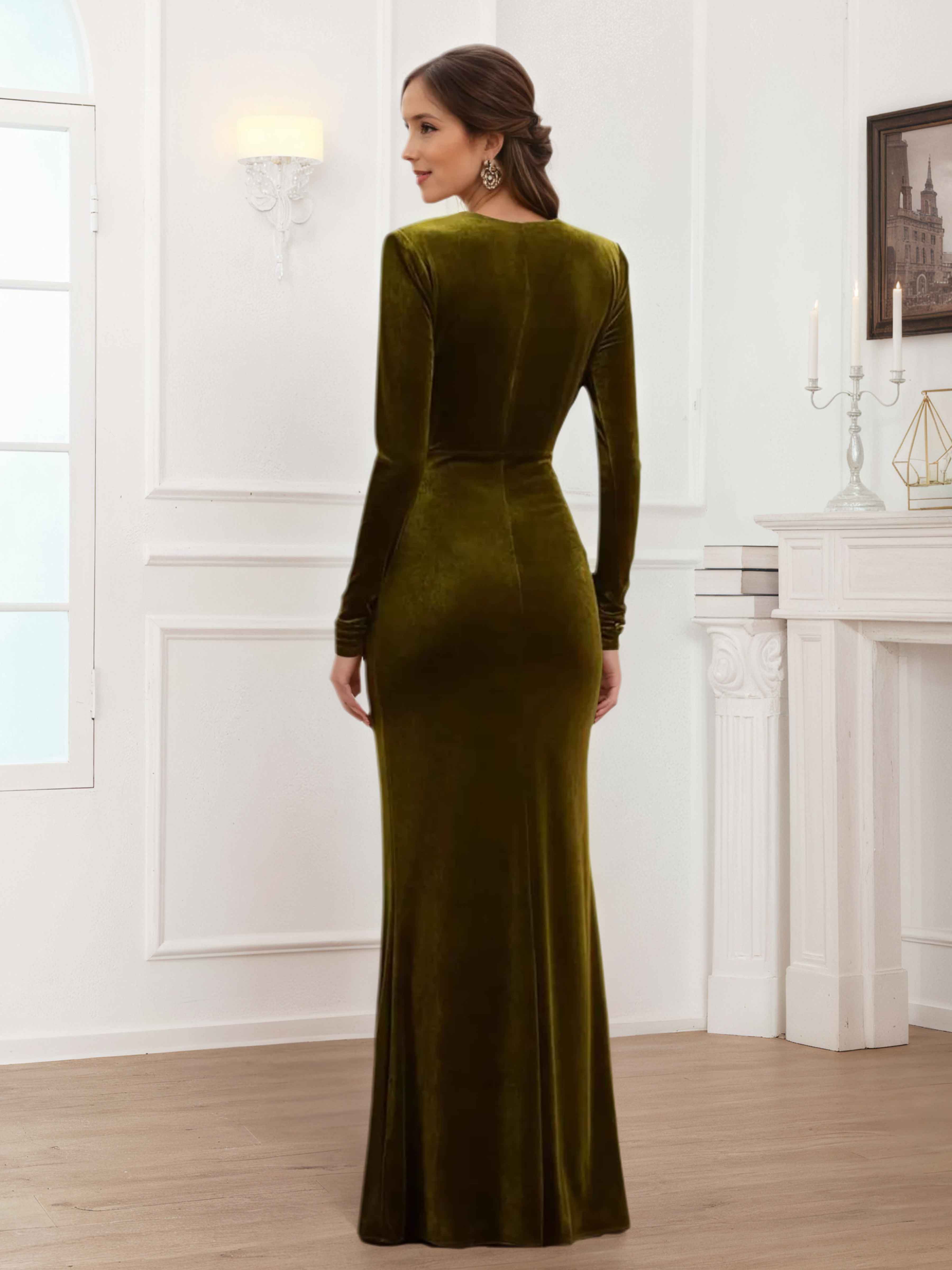 Mère De Mariée En Velours À Royale Gaine Col V Manches Longues Longueur Au Sol Elsinore
