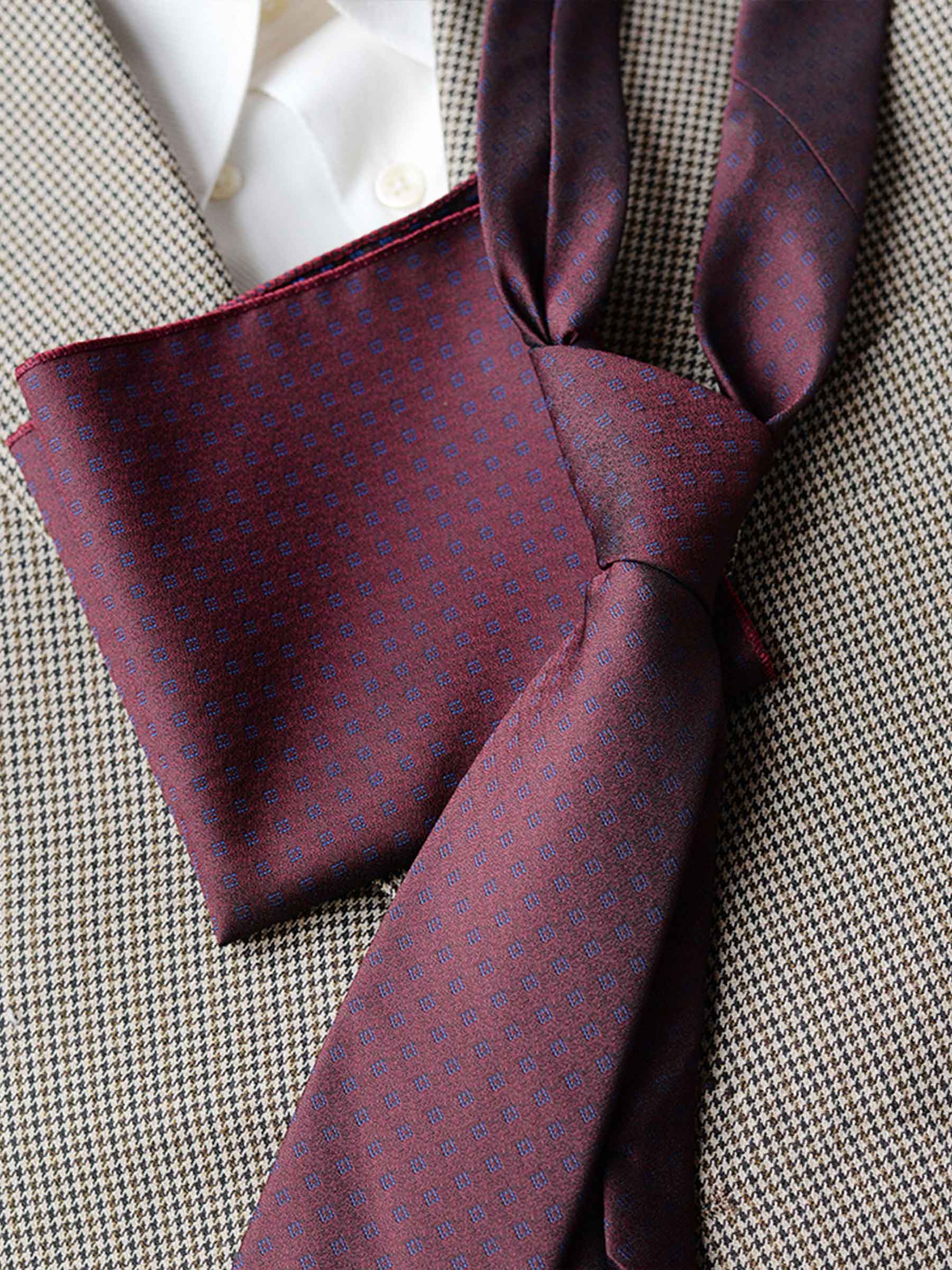 Ensemble Cravate À Motifs Et Pochette Pour Homme