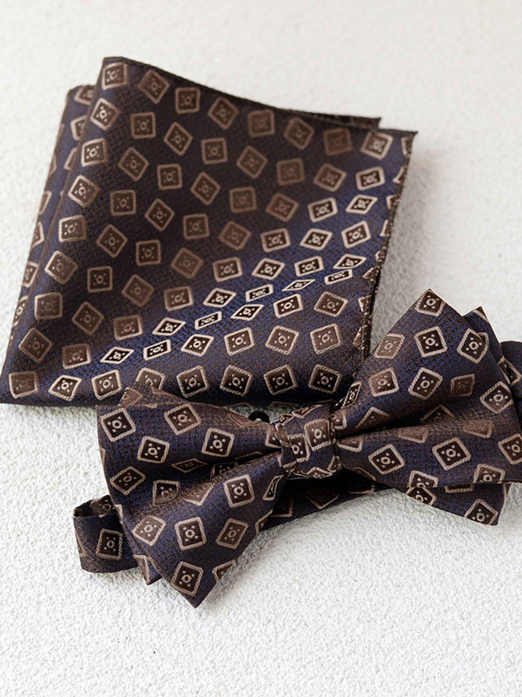 Ensemble Nœud Papillon Et Pochette Pour Homme