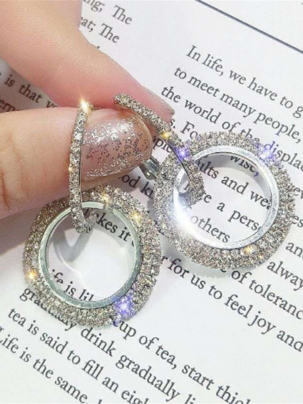 Boucles D'Oreilles Pendantes Circulaires En Strass Pour Tenues De Soirée
