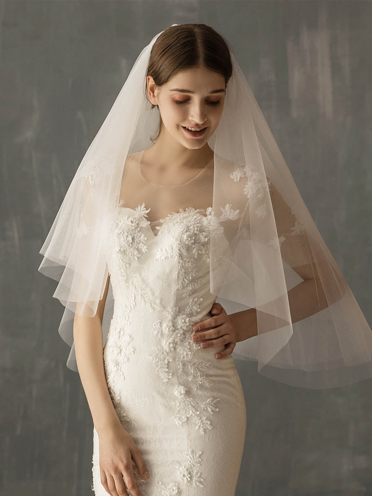 Voile De Mariée Romantique Simple À Deux Niveaux
