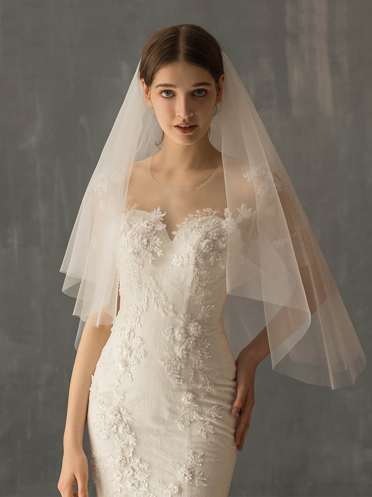 Voile De Mariée Romantique Simple À Deux Niveaux
